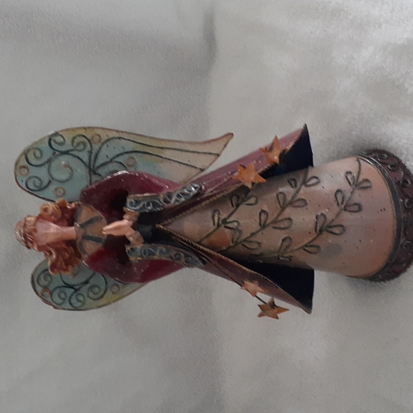 Vintage Rustic Metal Angel. - Picture 2 of 7